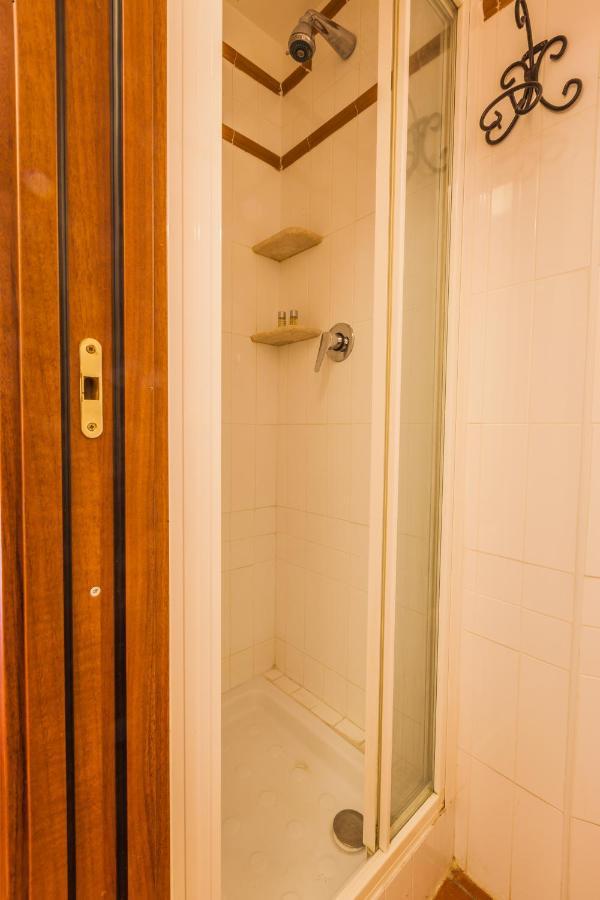 Hotel 4 Coronati Rome Extérieur photo